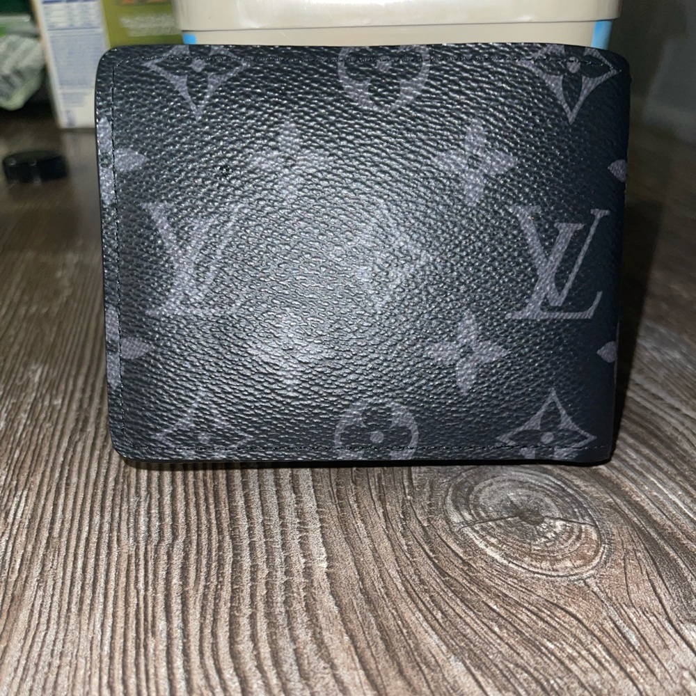 Louis Vuitton Monogram Eclipse Wallet (excellent condition!!)